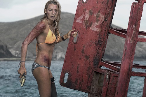 Nancy (Blake Lively) in Columbia Pictures' THE SHALLOWS. Photo credit: Vince Valitutti, courtesy Sony Pictures Entertainment.