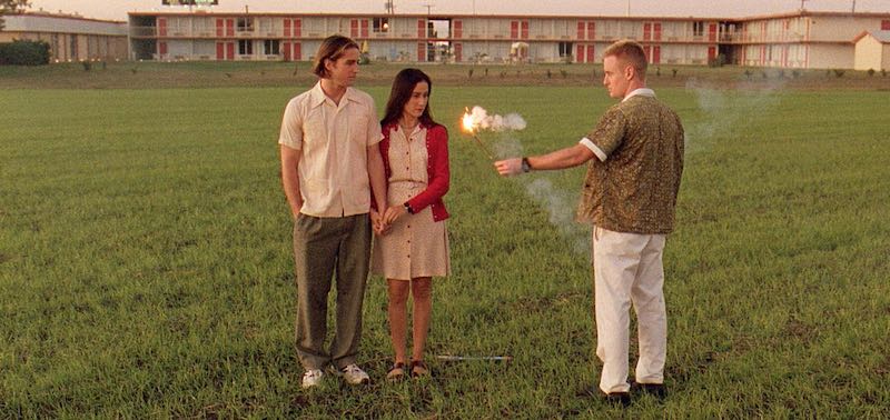 Lumi Cavazos, Luke Wilson, and Owen Wilson in Bottle Rocket (1996)